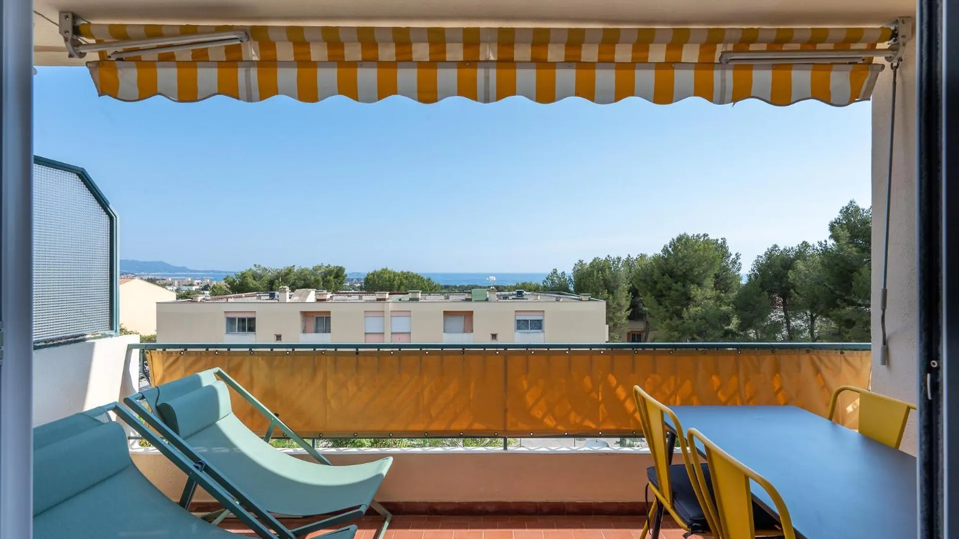 * Le Floreal * Magnifique T3 Vue Mer Bandol 0*,  France